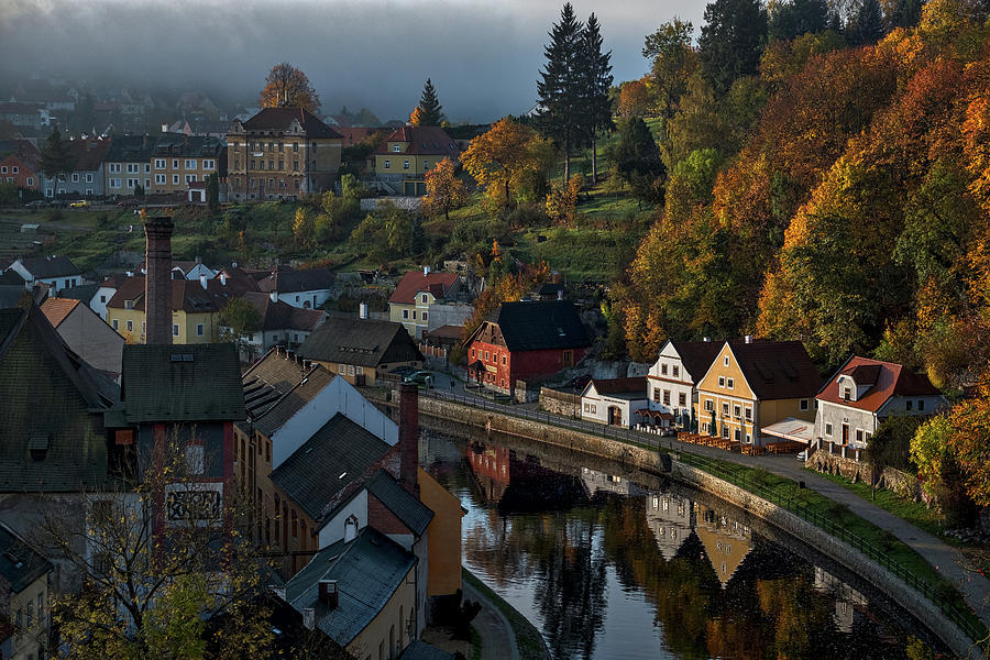 Cesky Krumlov Autumn Morning - Czechia Photograph by Stuart Litoff