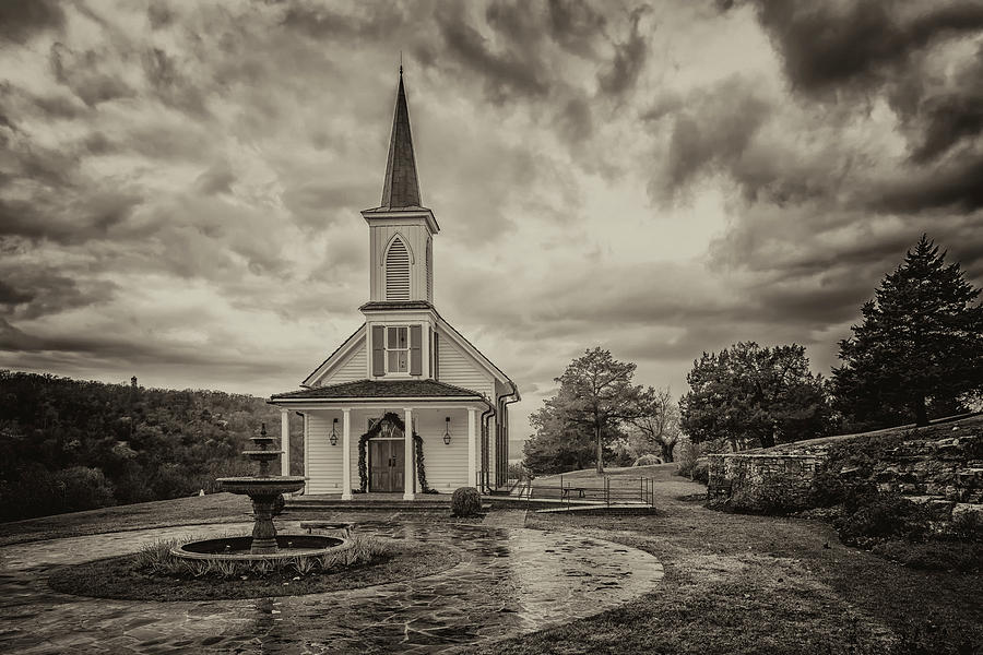 Chapel at Big Cedar Branson MO 7R2_DSC2573_16-11-25 7R2_ Photograph by Greg Kluempers