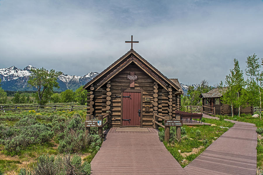 Chapel of the Transfiguration Episcopal in Grand Teton National Park Photograph by Willie Harper