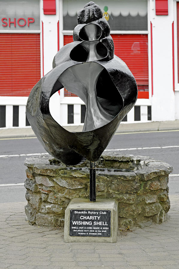 Charity Wishing Shell, Shanklin Photograph by Rod Johnson