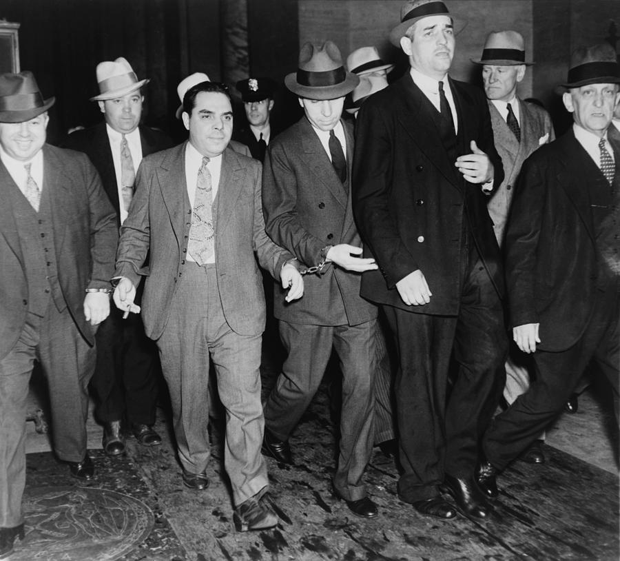 Charles Lucky Luciano In Center Photograph by Everett