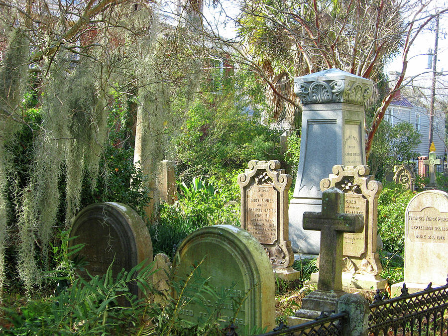 Charleston Graveyard Photograph by Pat Moore