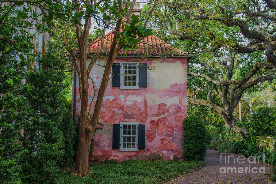 Charleston Southern Carriage House Photograph