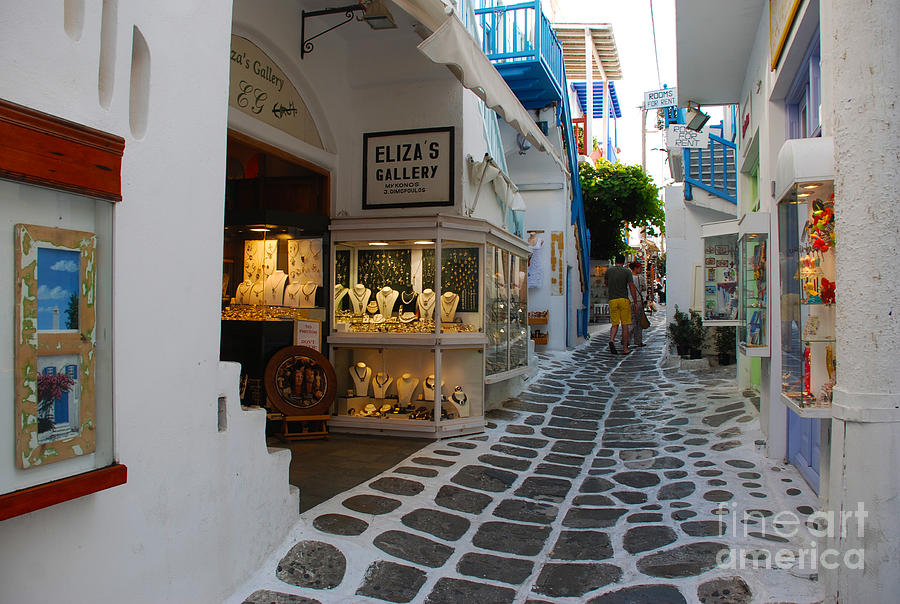 The best shops in Mykonos, Greece