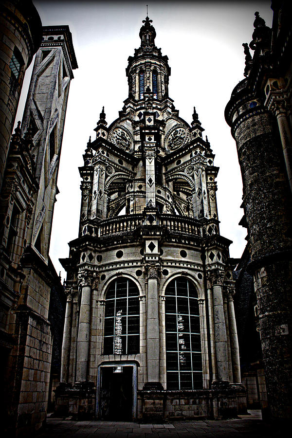 Chateau Chambord Photograph by Susie Weaver