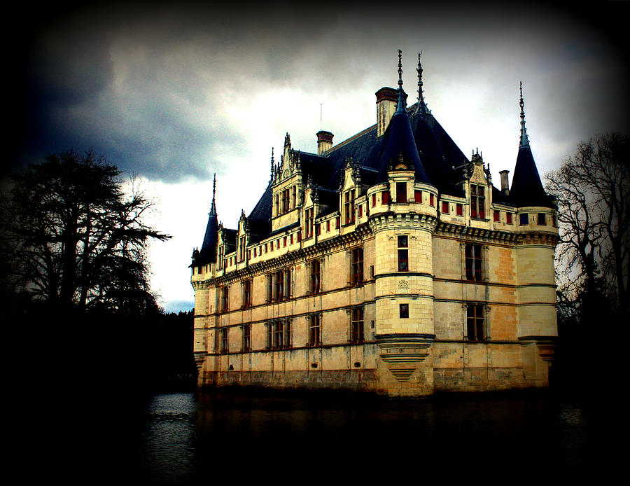 Castle Photograph - Chateau of Azay le Rideau by Susie Weaver