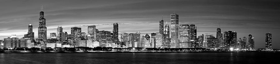 Chicago Photograph - Chciago Skyline in Black and White by Twenty Two North Photography