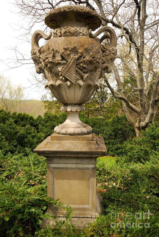 Cheekwood Urn Photograph By Donald Groves - Fine Art America