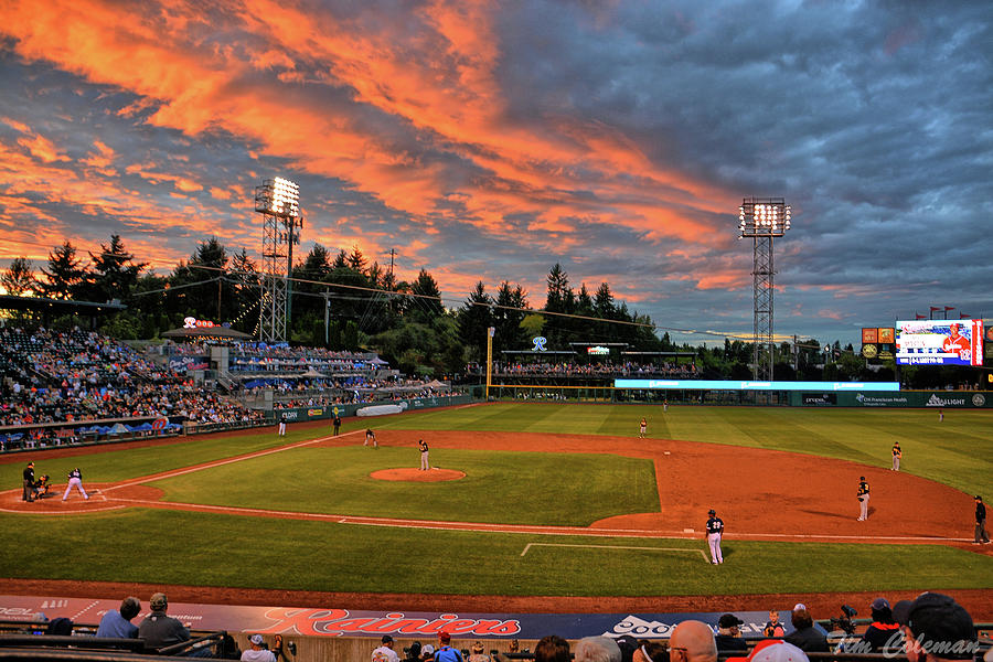 Tacoma Rainiers and Cheney Stadium - Review of Cheney Stadium