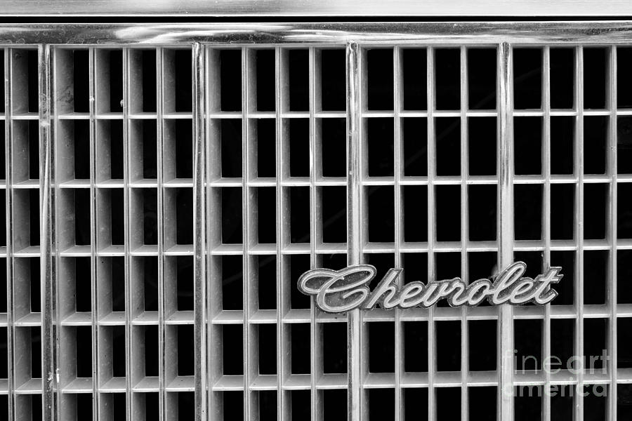 Chevrolet Grill 4933 Photograph by Ken DePue