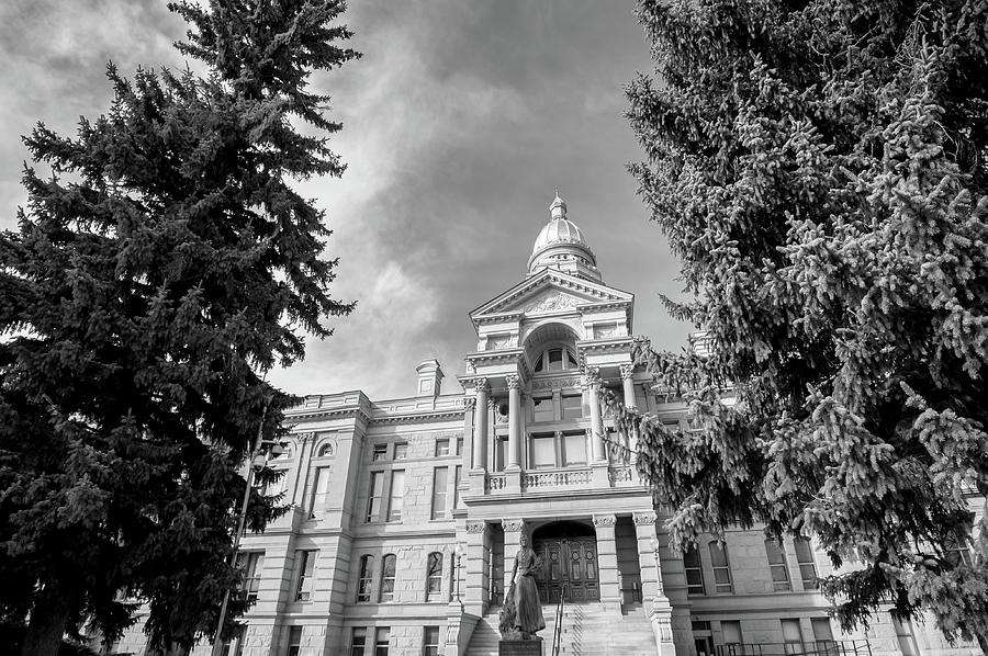Capitol Building Photograph - Cheyenne Wyoming Capitol Building - Black and White by Gregory Ballos