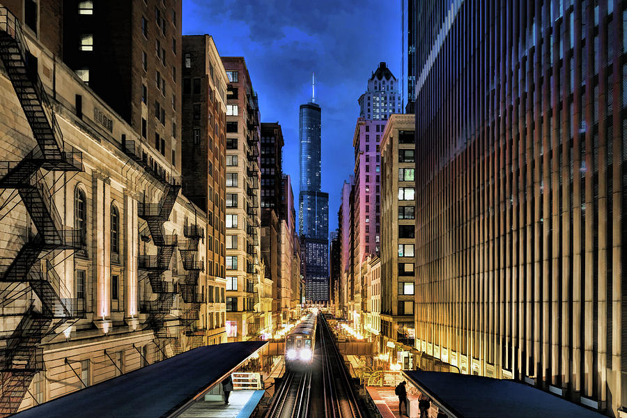Chicago Painting - Chicago El Trump Tower Night by Christopher Arndt