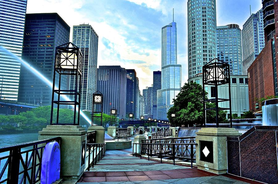 Chicago Illinois River Walk Photograph by Frozen in Time Fine Art Photography