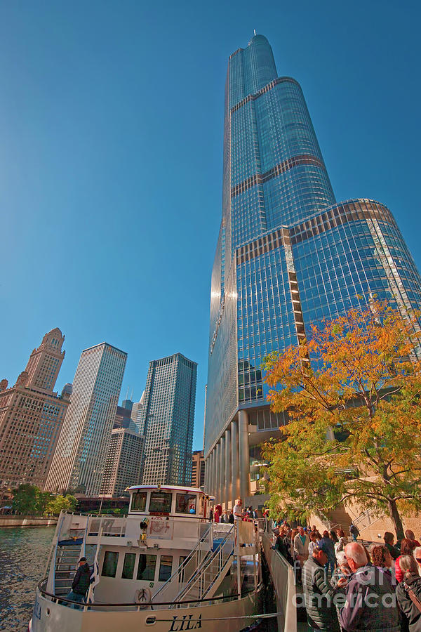Chicago River Trump Tower Beautiful Chicago Buildings  Photograph by Tom Jelen