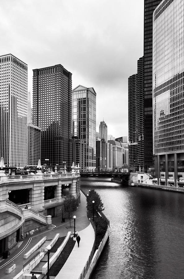 Chicago Riverview Photograph by Peter Chilelli