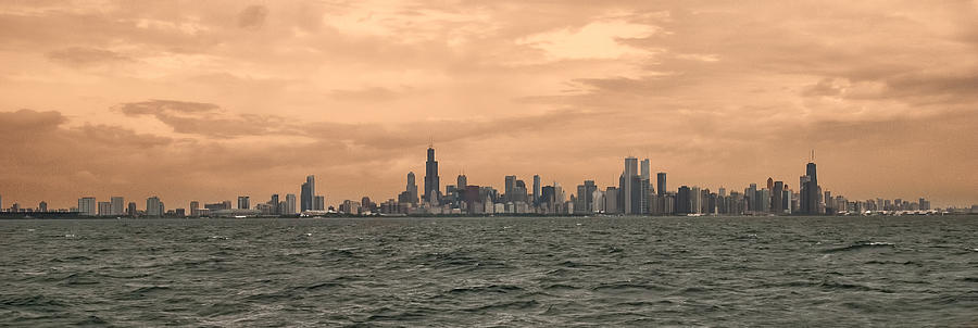 Chicago Skyline Photograph - Chicago Skyline No 3 by Phyllis Taylor