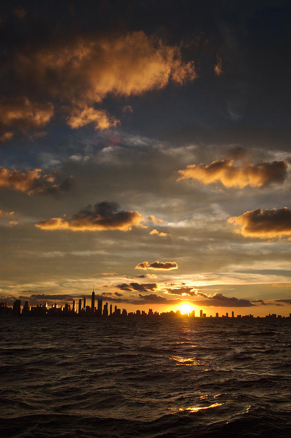 Chicago Photograph - Chicago Skyline Sunset by Steve Gadomski