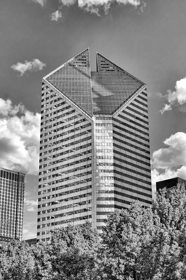 Chicago Smurfit-Stone Building Black and White Photograph by Christopher Arndt