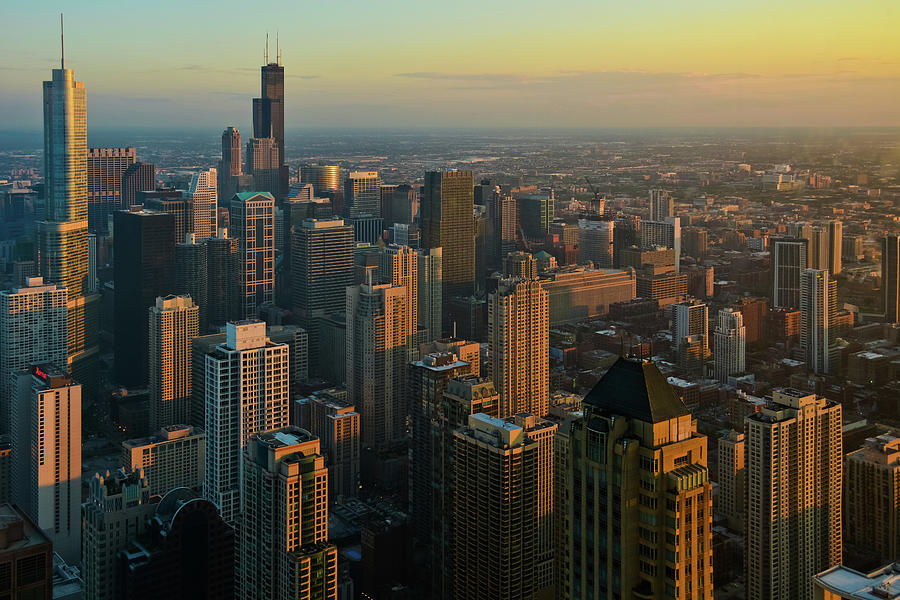 Chicago Sunset Cityscape Photograph by Kyle Hanson