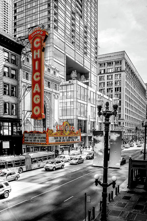 Chicago Theater Photograph by Tony HUTSON