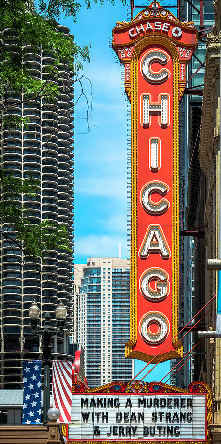 Chicago Theatre Sign State Street DSC2196 Photograph by Raymond Kunst