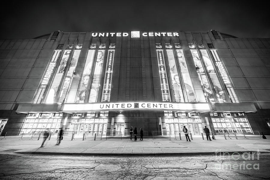 Chicago United Center Black and White Photo Photograph by Paul Velgos