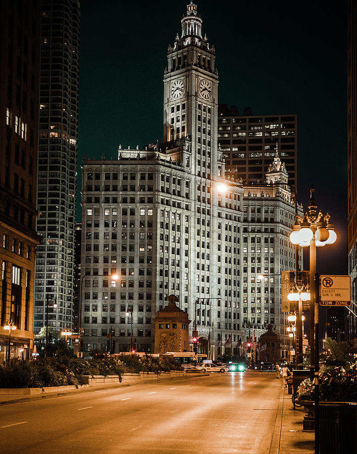 Chicago, Wrigley Building Photograph by Peter Karakehayov - Fine Art ...