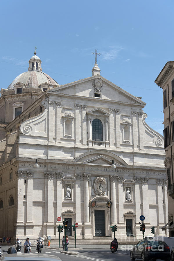 Chiesa del Gesu in Piazza del Gesu in Rome. Photograph by Fabrizio Ruggeri