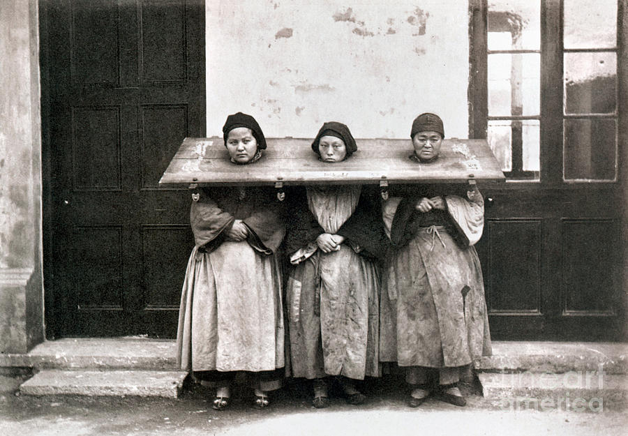 China: Punishment, 1907 Photograph by Granger