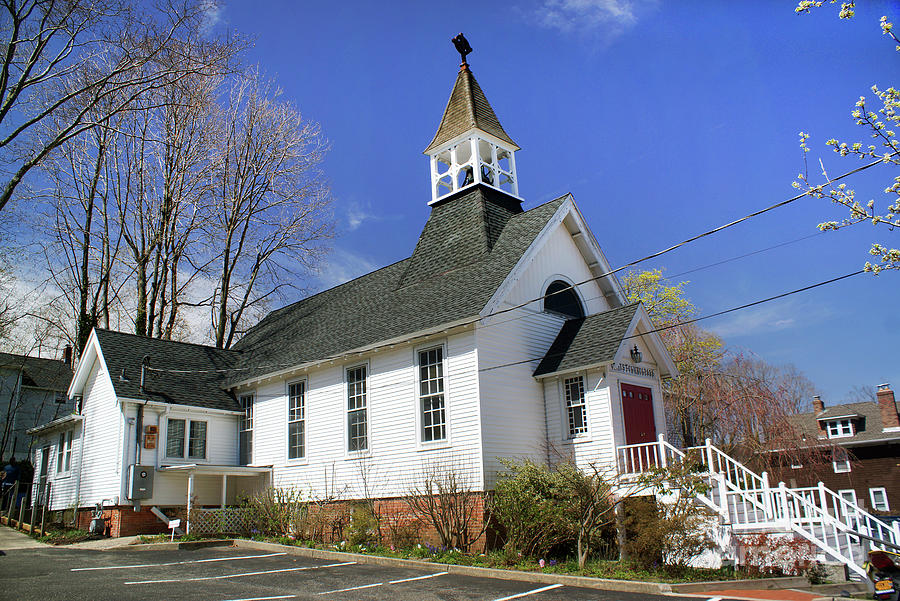 Christ Church Episcopal Of Port Jefferson Photograph by Steven Spak