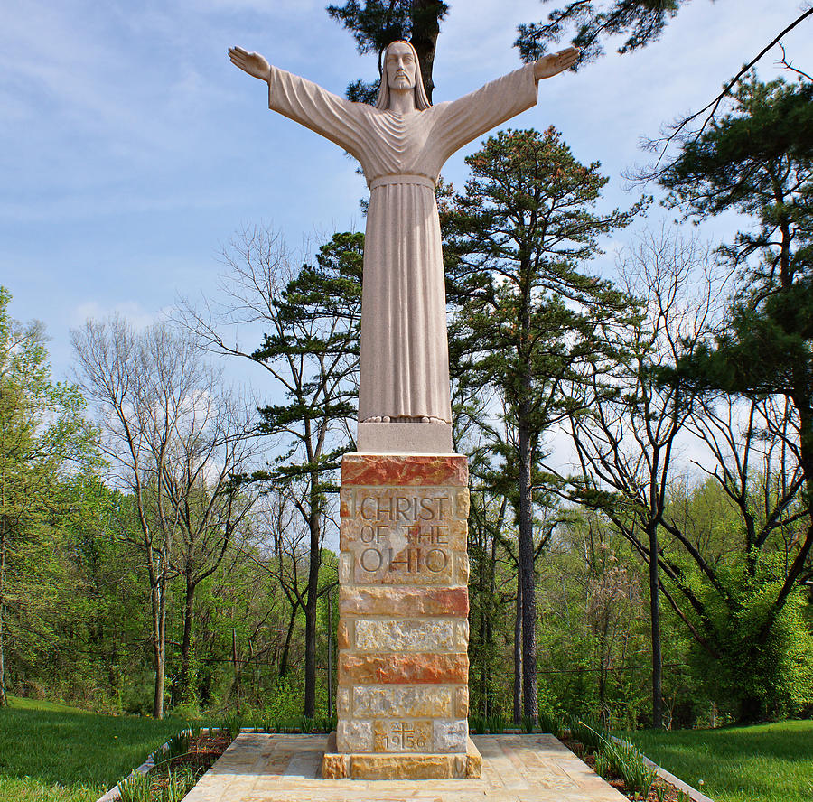 Christ of the Ohio Photograph by Sandy Keeton