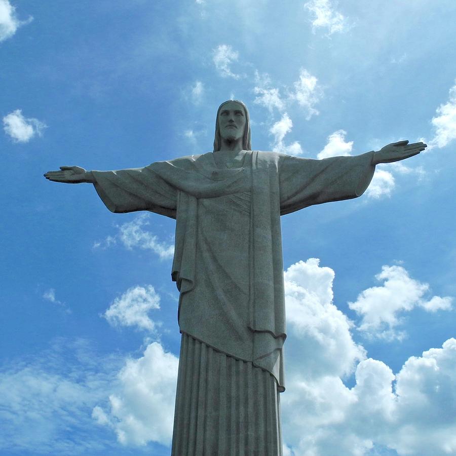Christ the Redeemer Statue Photograph by Kirsten Giving