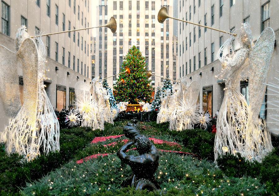 Christmas at Rockefeller Center 2015 Photograph by Diana Angstadt