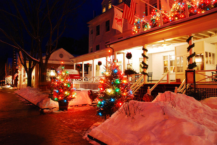 Christmas at the Red Lion Inn Photograph by James Kirkikis