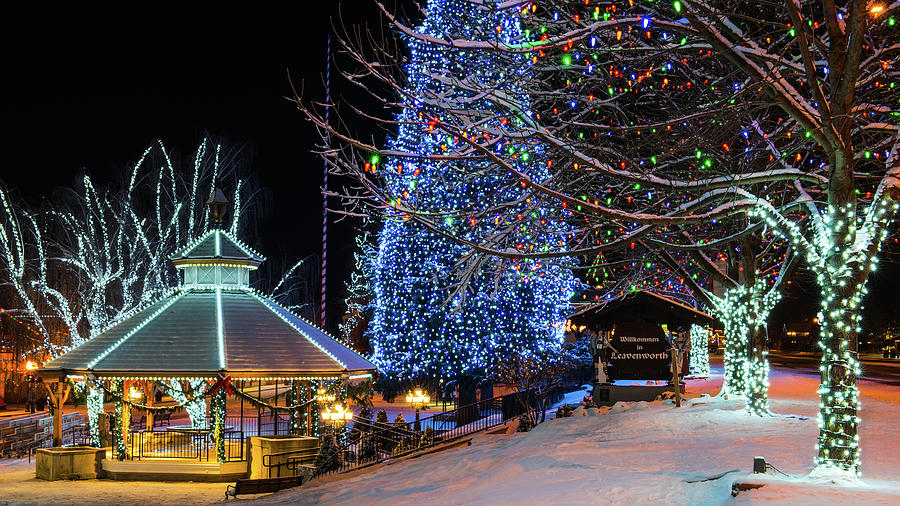 Christmas in Leavenworth Photograph by Dan Mihai