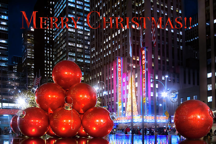 Christmas in New York Greeting Photograph by Mark Andrew Thomas