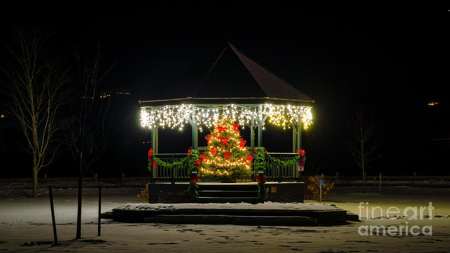 Christmas in Quechee Photograph by Scenic Vermont Photography