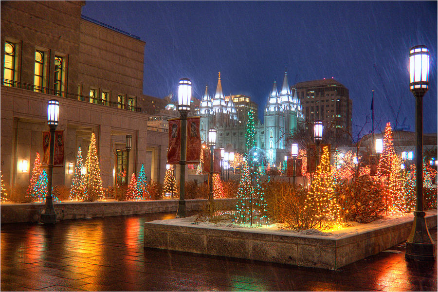 Christmas In Salt Lake City Photograph by Douglas Pulsipher