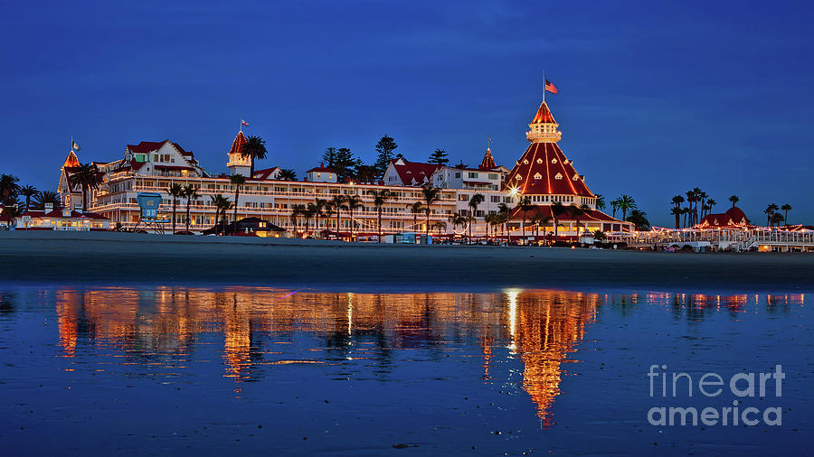 Christmas Lights at the Hotel del Coronado Photograph by Sam Antonio