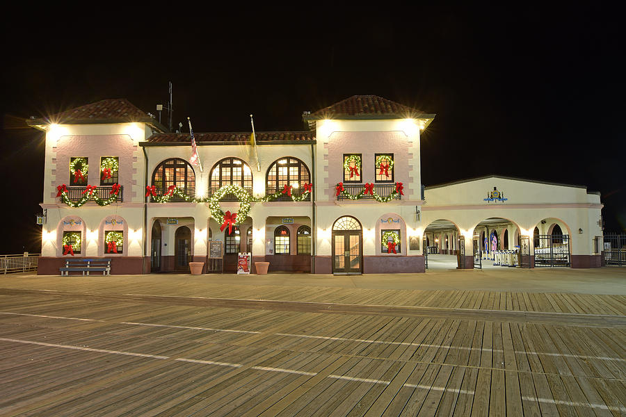 Christmas On The Boardwalk Photograph by Dan Myers