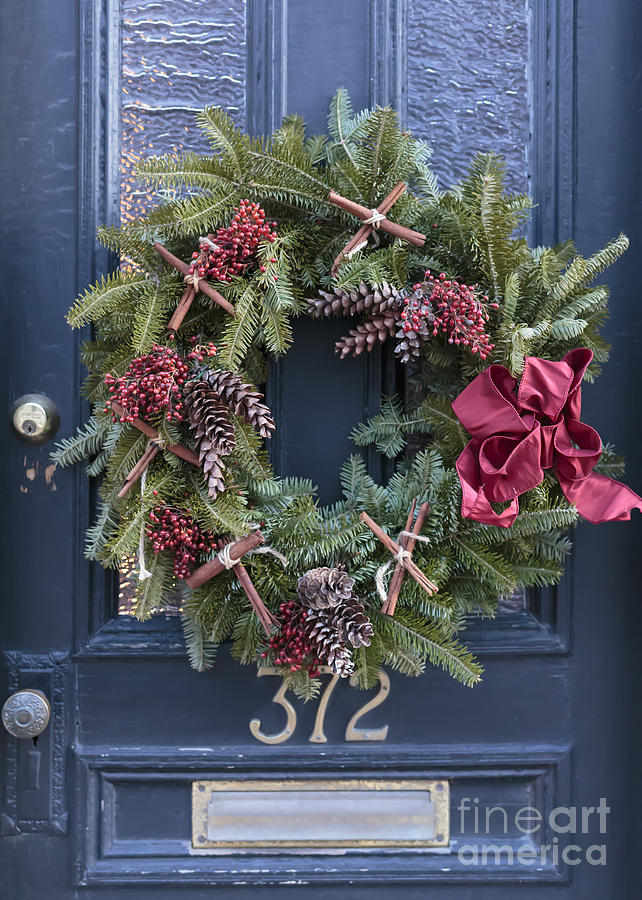 Christmas Photograph - Christmas Wreath by Edward Fielding