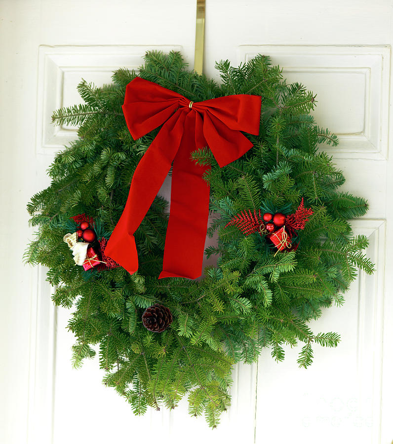 Christmas Wreath on the Door Photograph by John Rizzuto