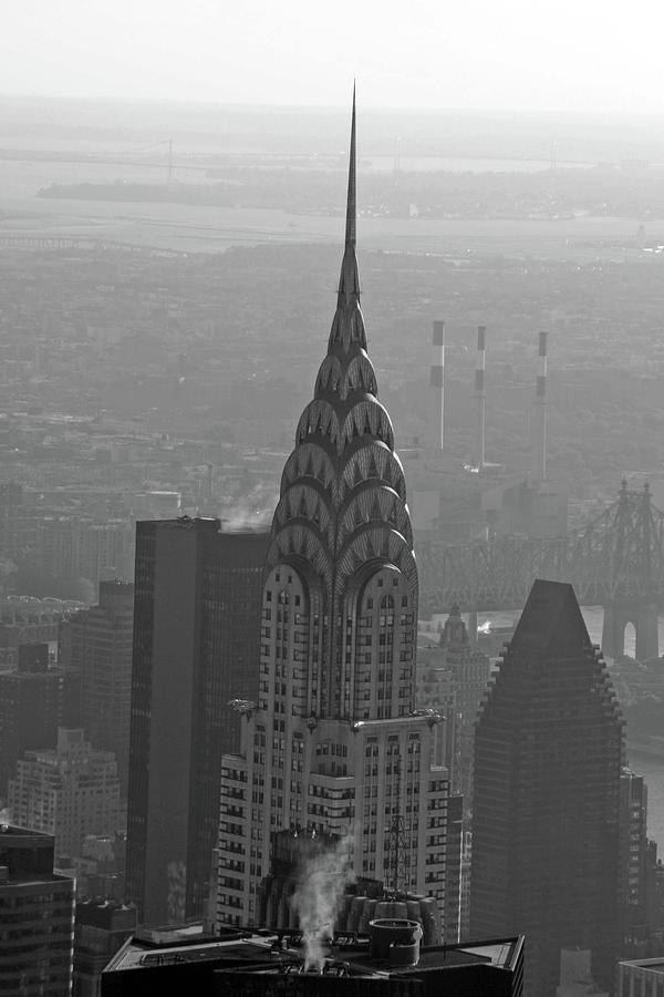 Chrysler Building 01 BW - New York Photograph by Pamela Critchlow
