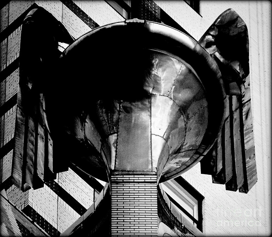 Chrysler Building Wings - Frontal Photograph by James Aiken