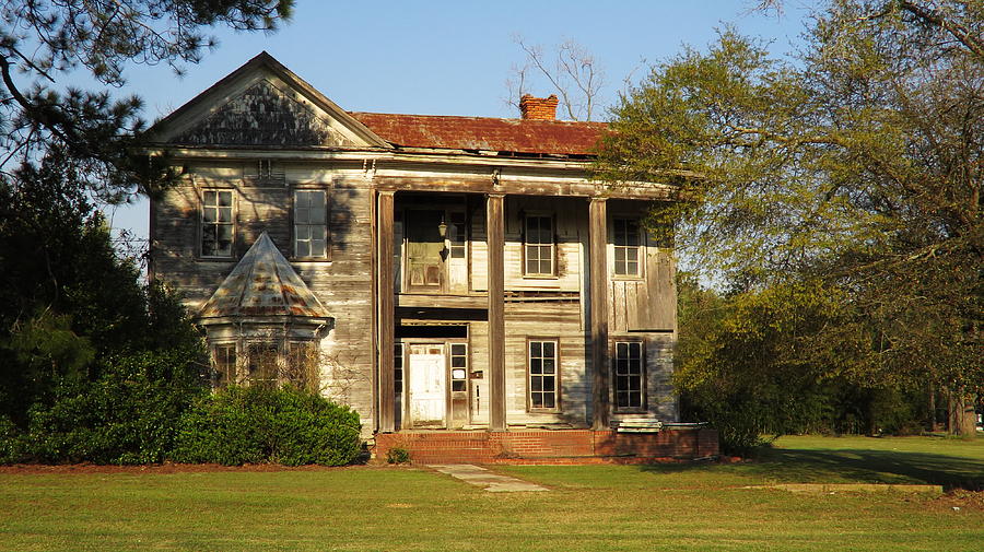 Chula Georgia House Photograph by Roger Epps