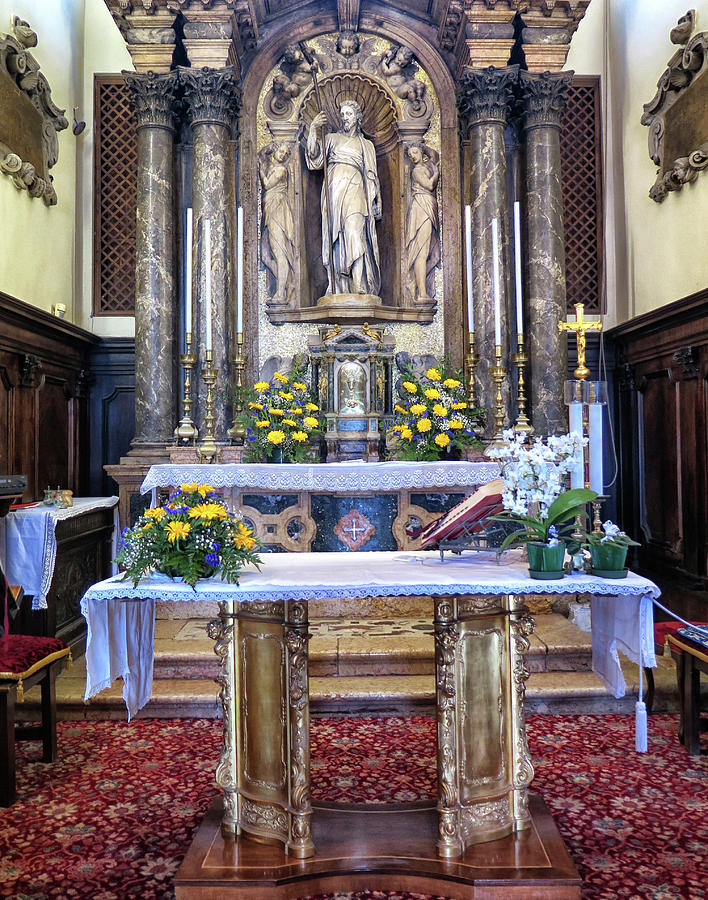 Church Alter In Venice Photograph by Dave Mills