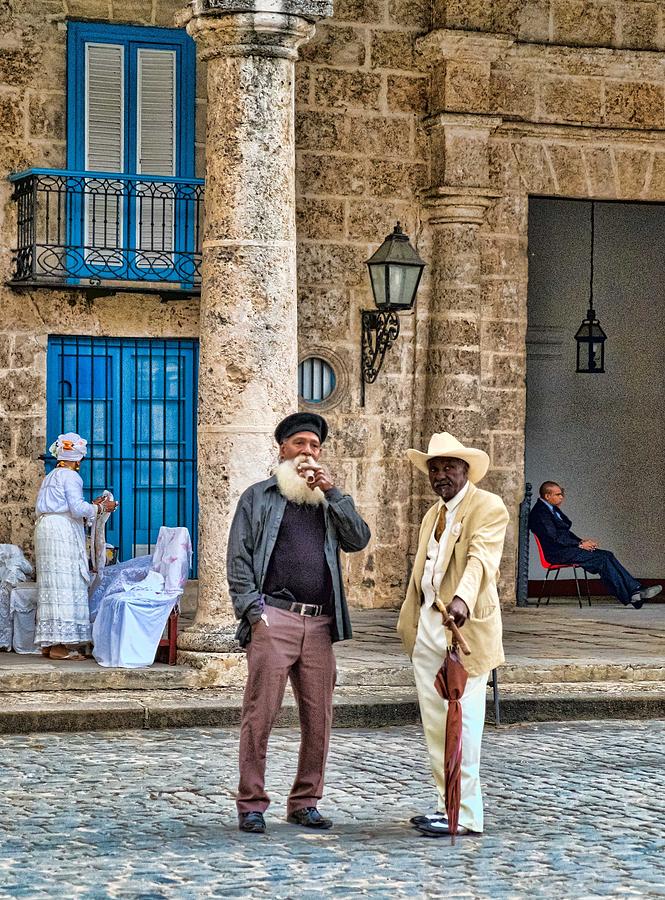 Cigar Men in Cuba Photograph by Roberta Kayne