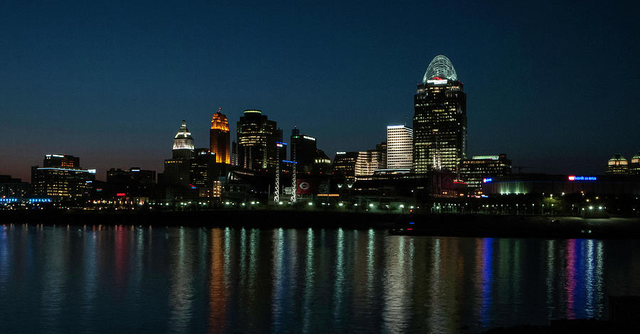 Cincinnati Skyline Photograph - Cincinnati Skyline at Night No 2 by Phyllis Taylor