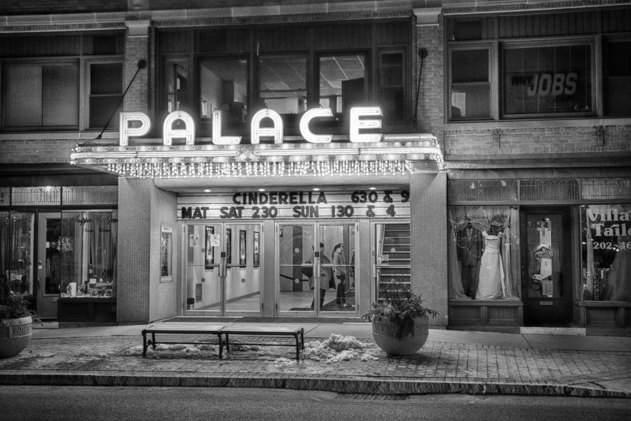 Cinderella At The Palace Photograph by Guy Whiteley
