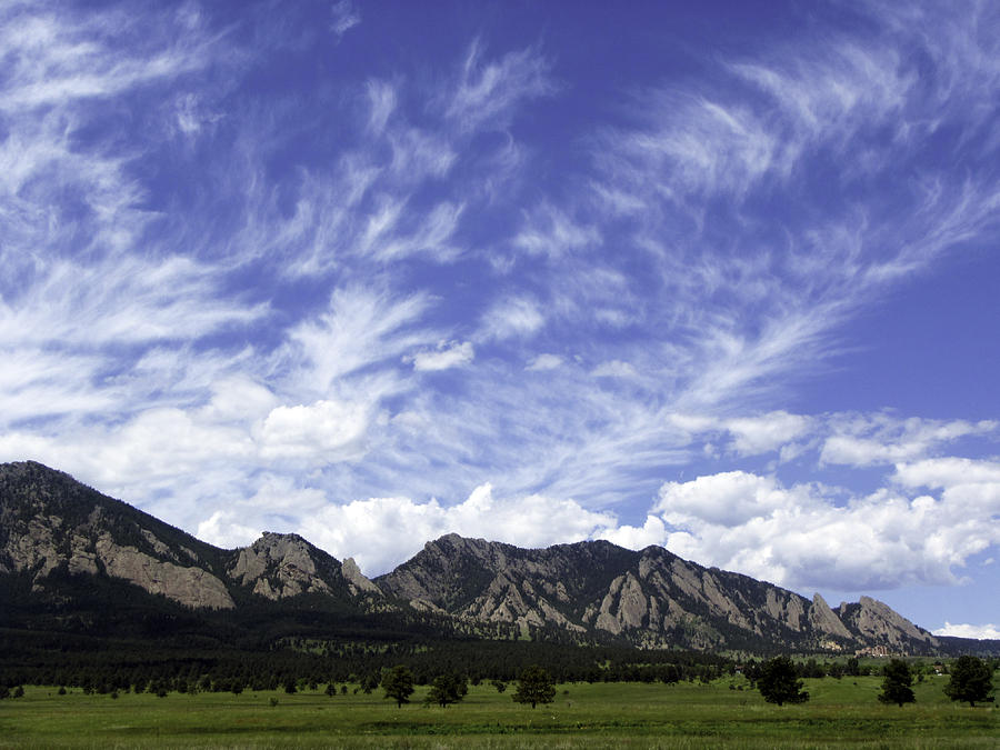 Cirrus Clouds Over Flatirons 1 Photograph by Marilyn Hunt